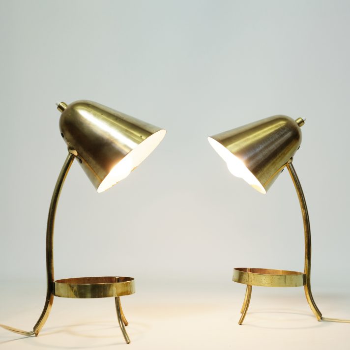 Paire de lampes en laiton des années 50.