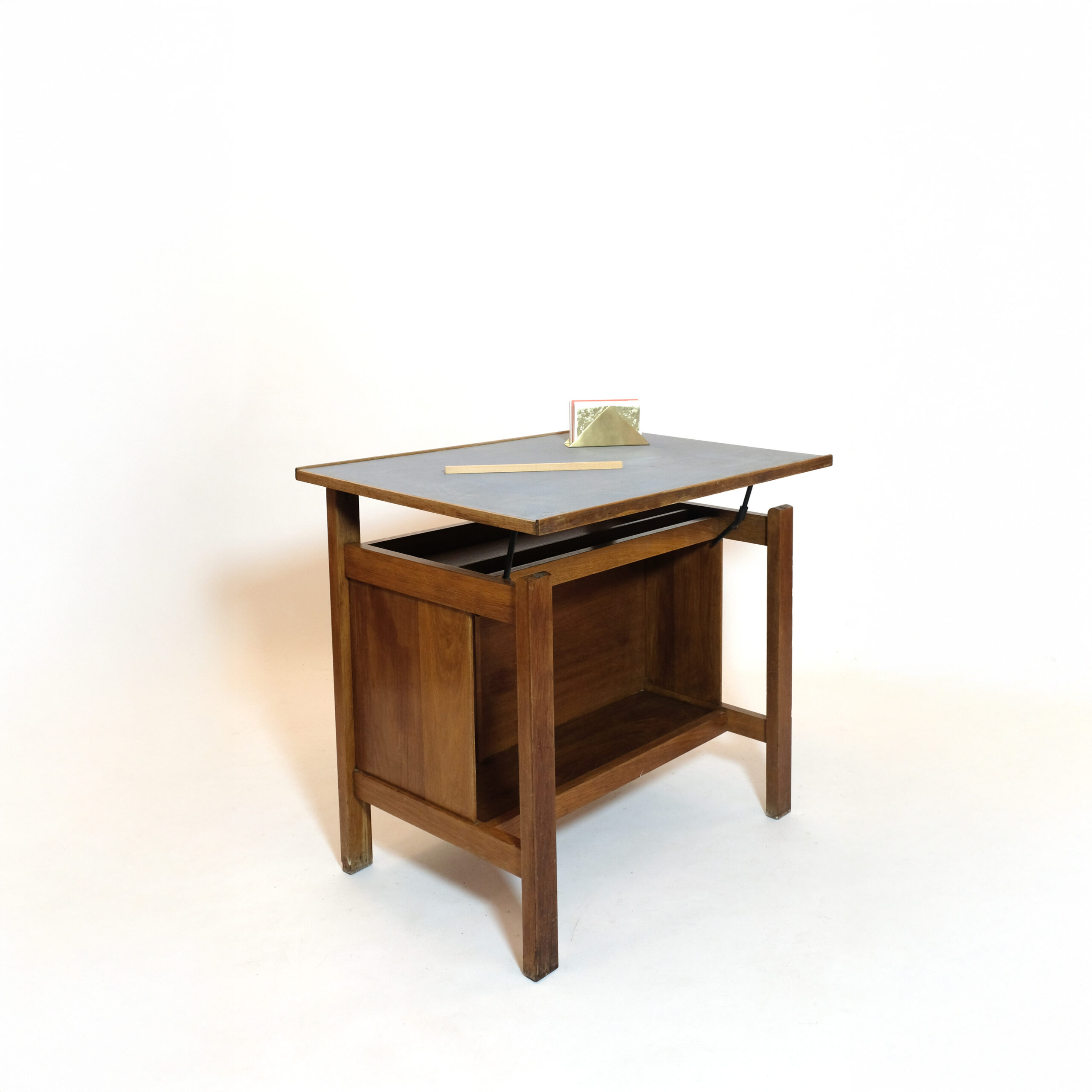 Marcel Gascoin, bureau d'enfant 2 positions, édition ARHEC, 1950s.