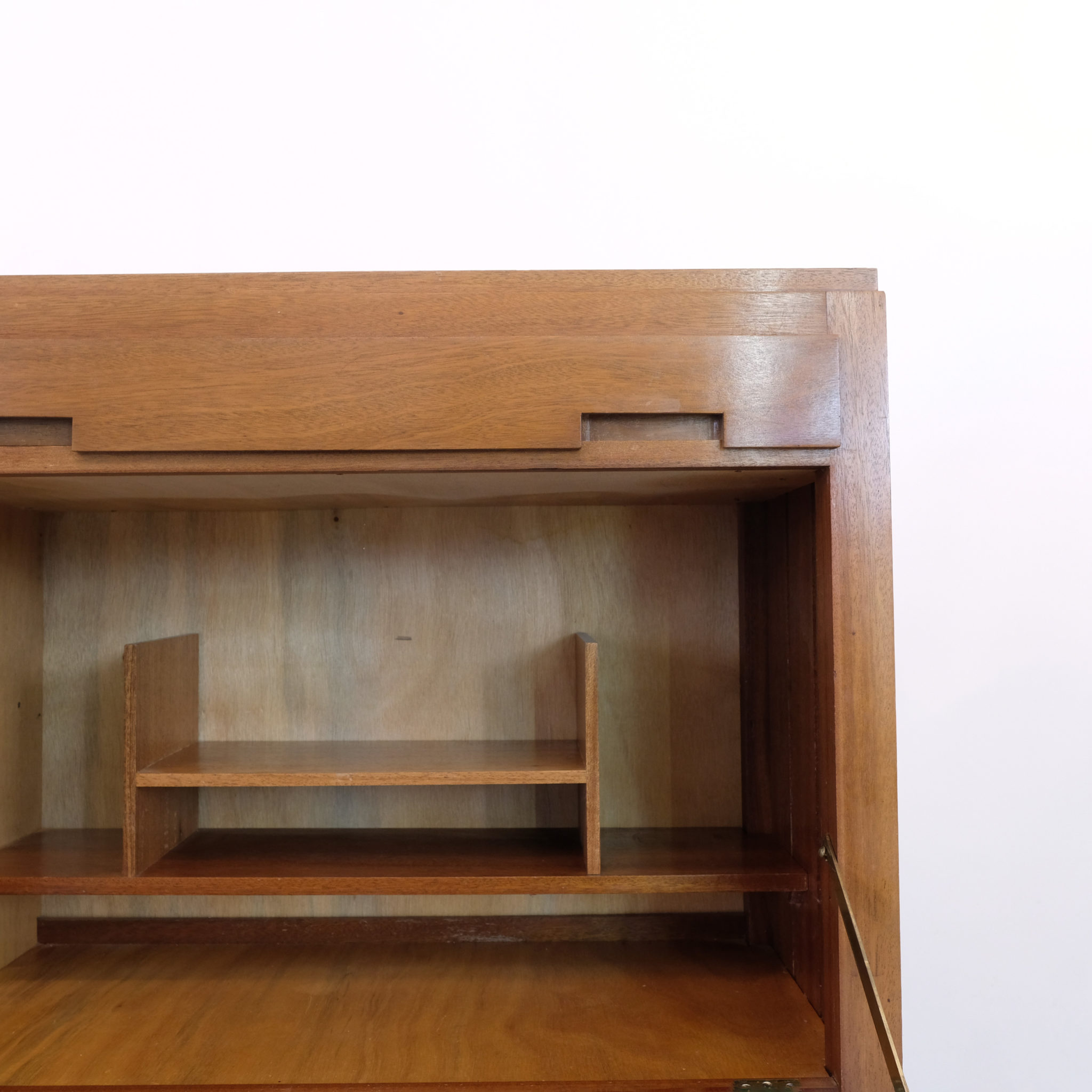 Pierre Gautier Delaye, secrétaire Weekend, 1963. — Lamp and co