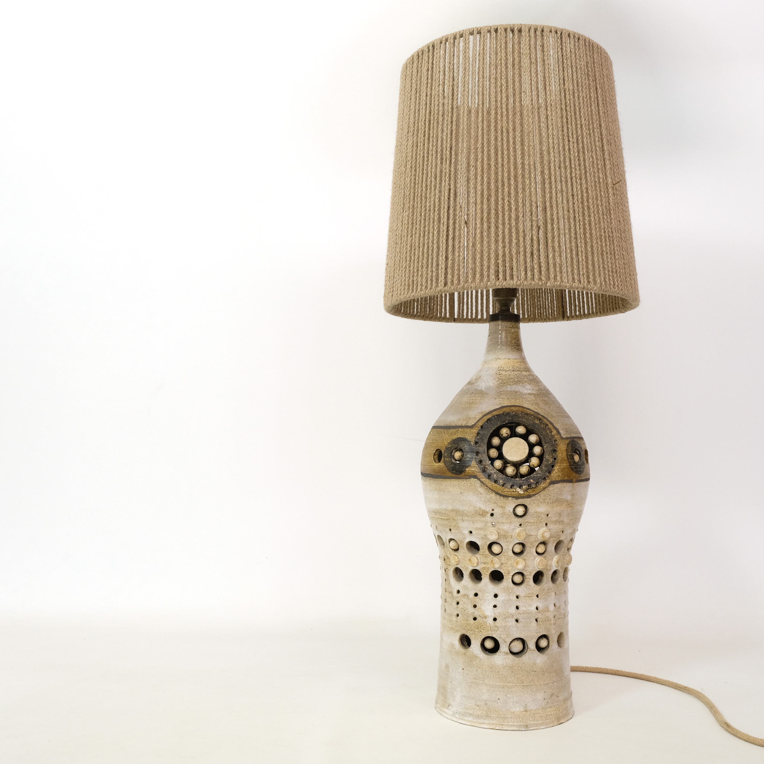 Georges Pelletier, grande lampe de table en céramique. — LampAndCo
