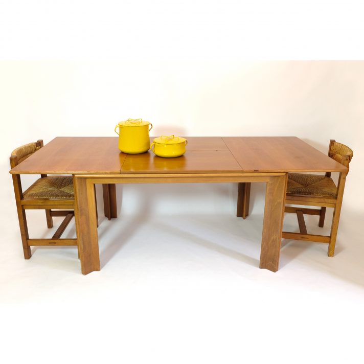 Afra & Tobia Scarpa, large dining table with extending leaves, circa 1960.