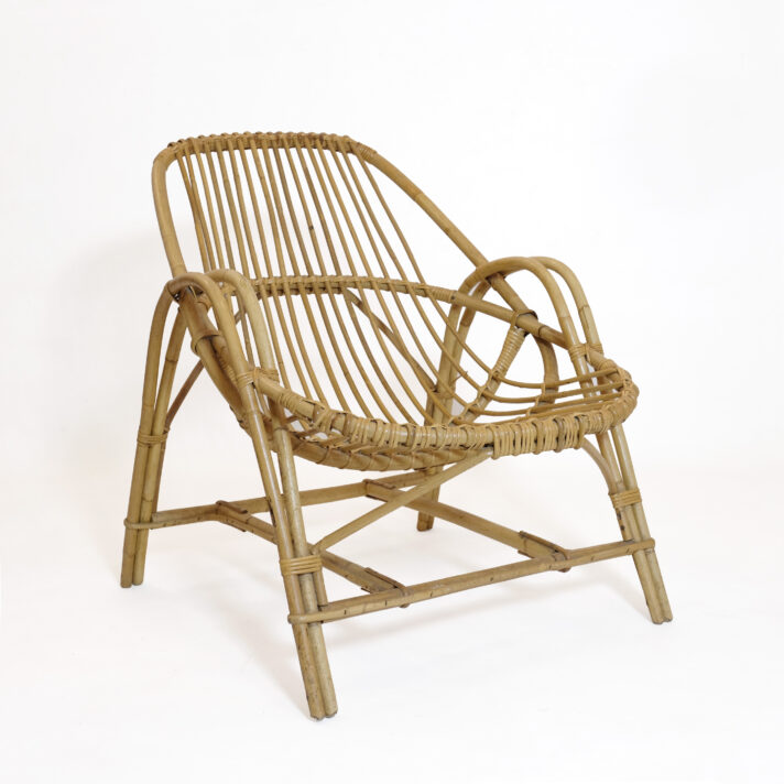 French rattan lounge chair from the 1960s-1970s.