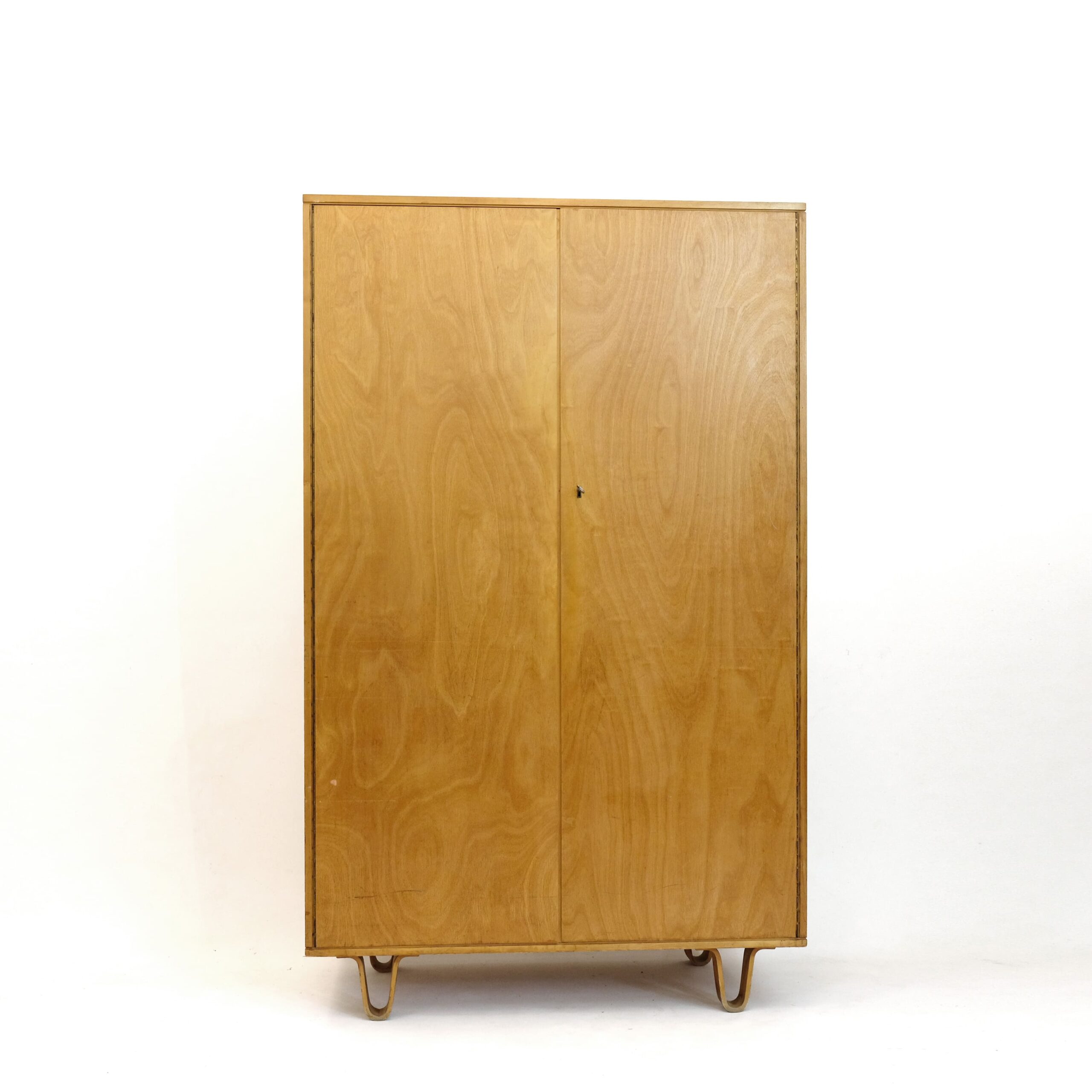 Cees Braakman, armoire KB02, Pastoe, 1950.