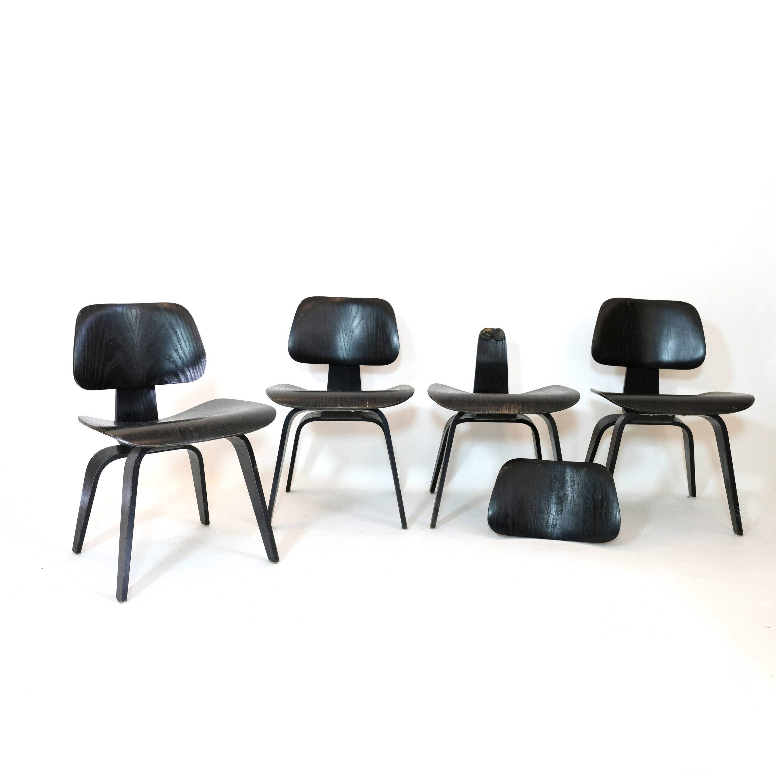 Charles & ray Eames, ensemble de 4 chaises DCW à restaurer.