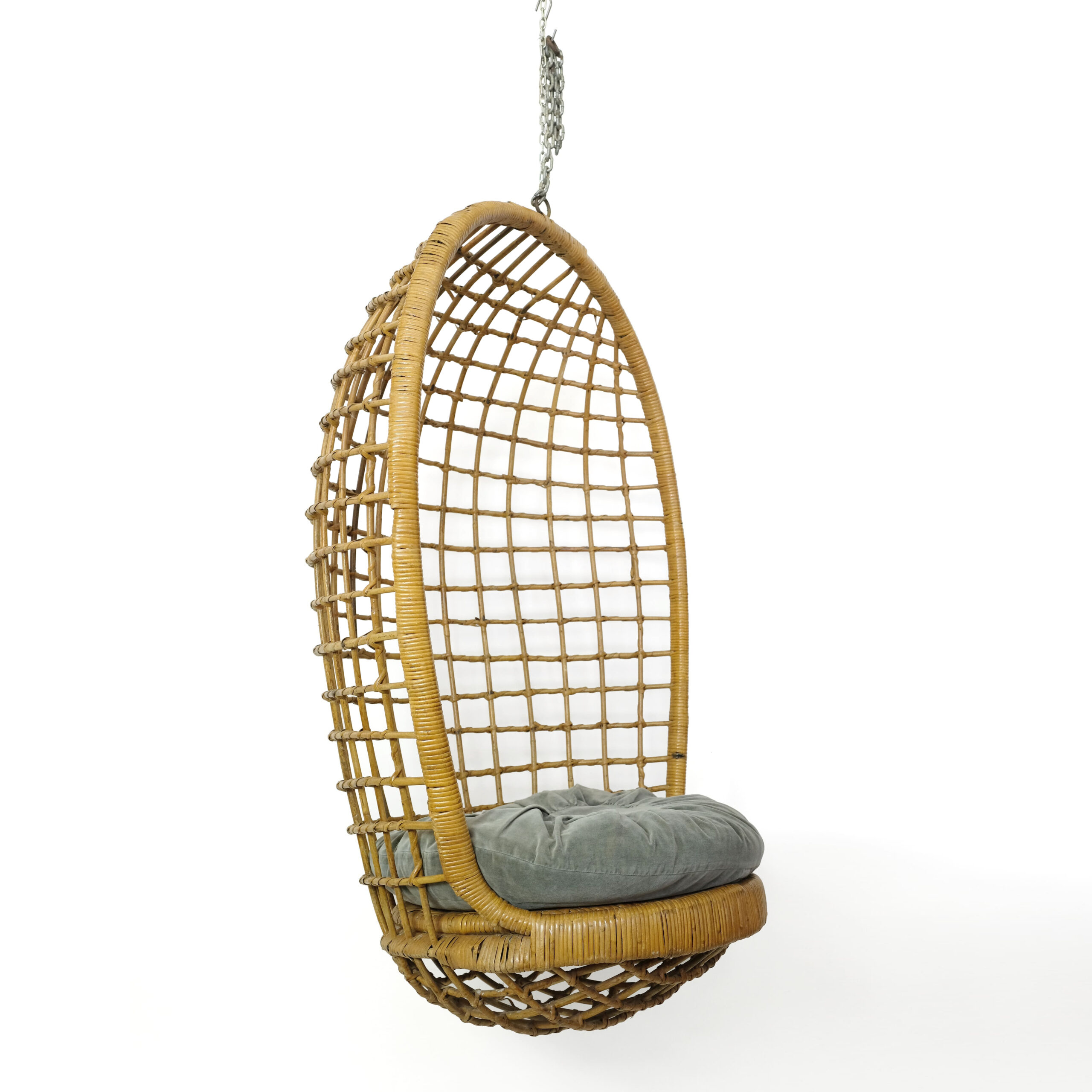 Fauteuil cocon à suspendre des années 60-70.